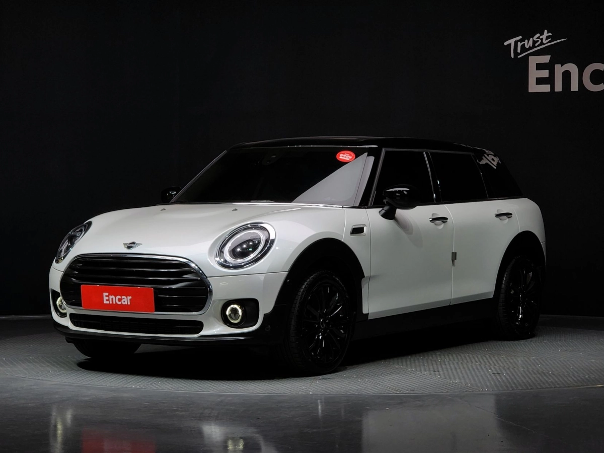 MINI CLUBMAN COOPER