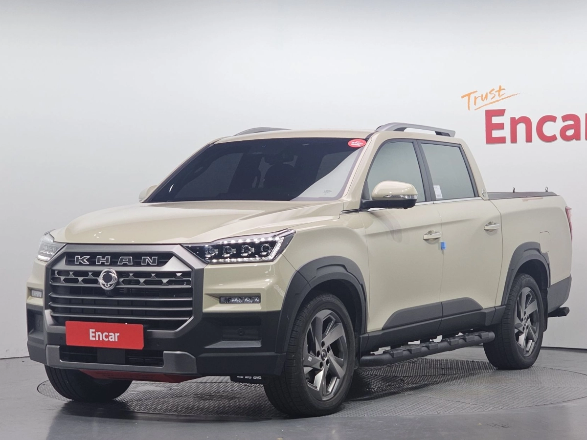 SSANGYONG REXTON SPORTS CAR