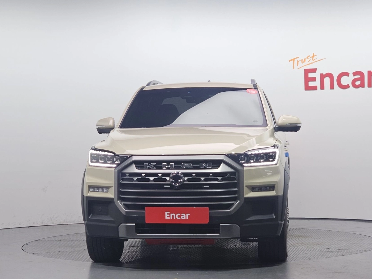 SSANGYONG REXTON SPORTS CAR