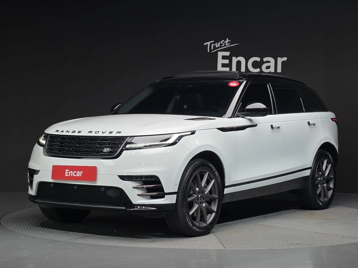 LAND ROVER RANGE ROVER VELAR 2025
