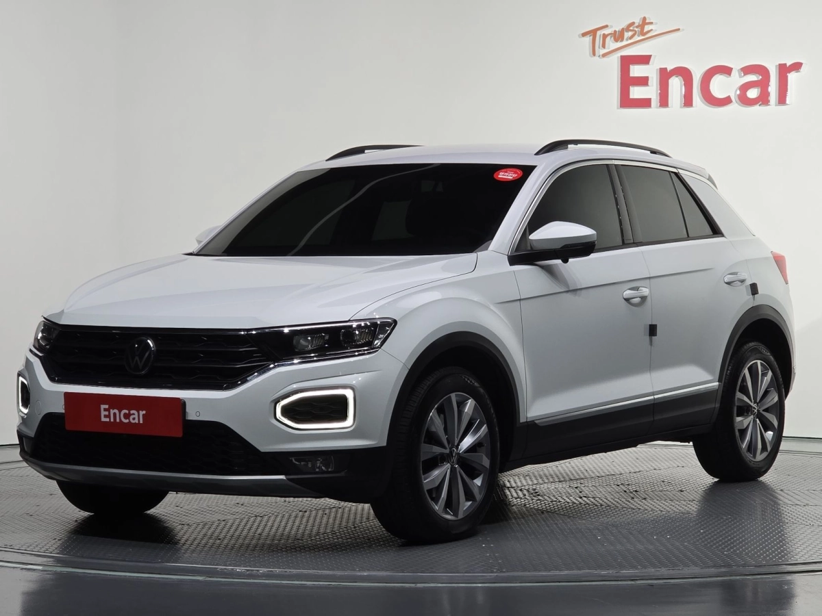 VOLKSWAGEN T-ROC 2021