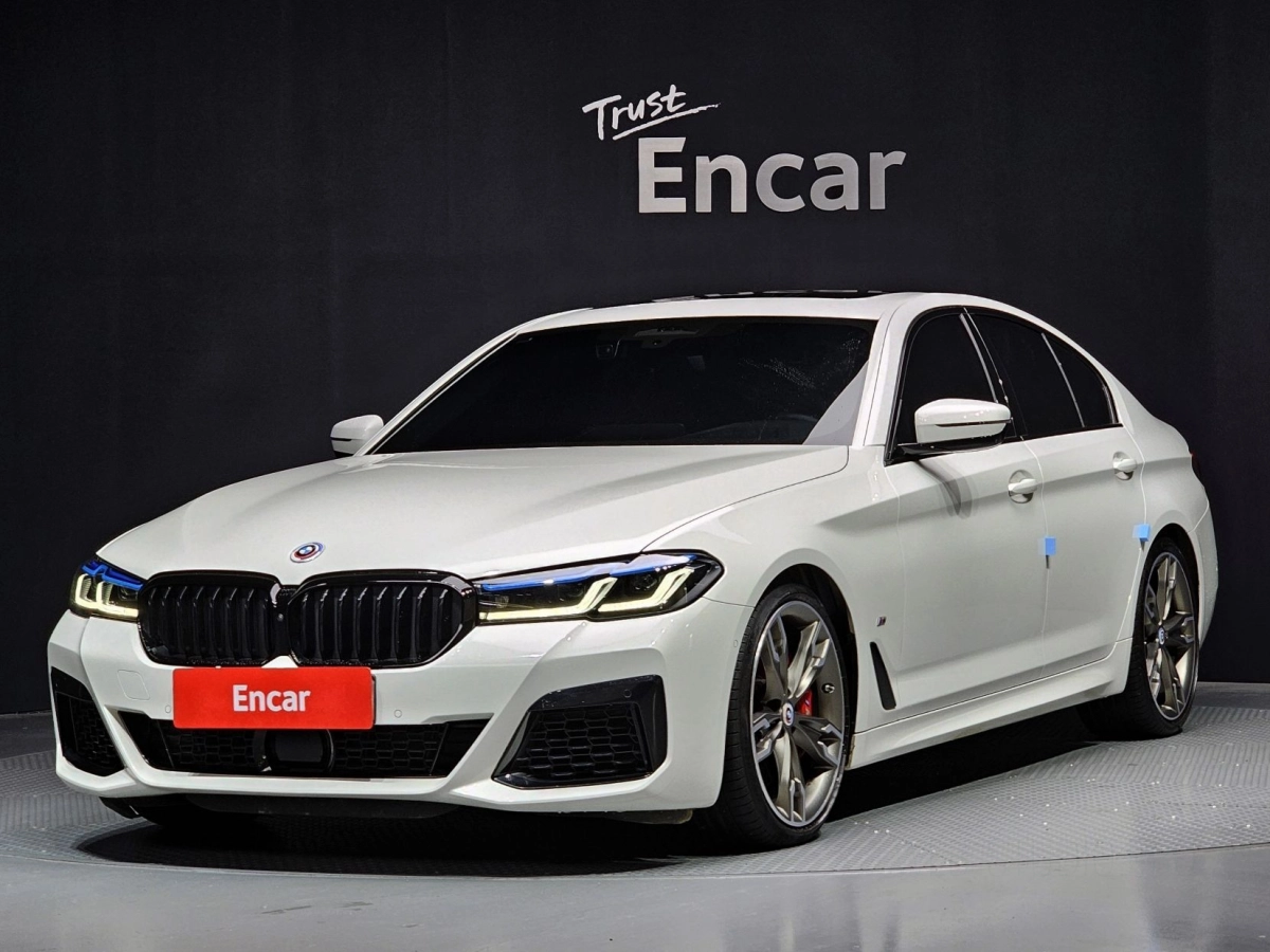 BMW 5-SERIES G30 2023