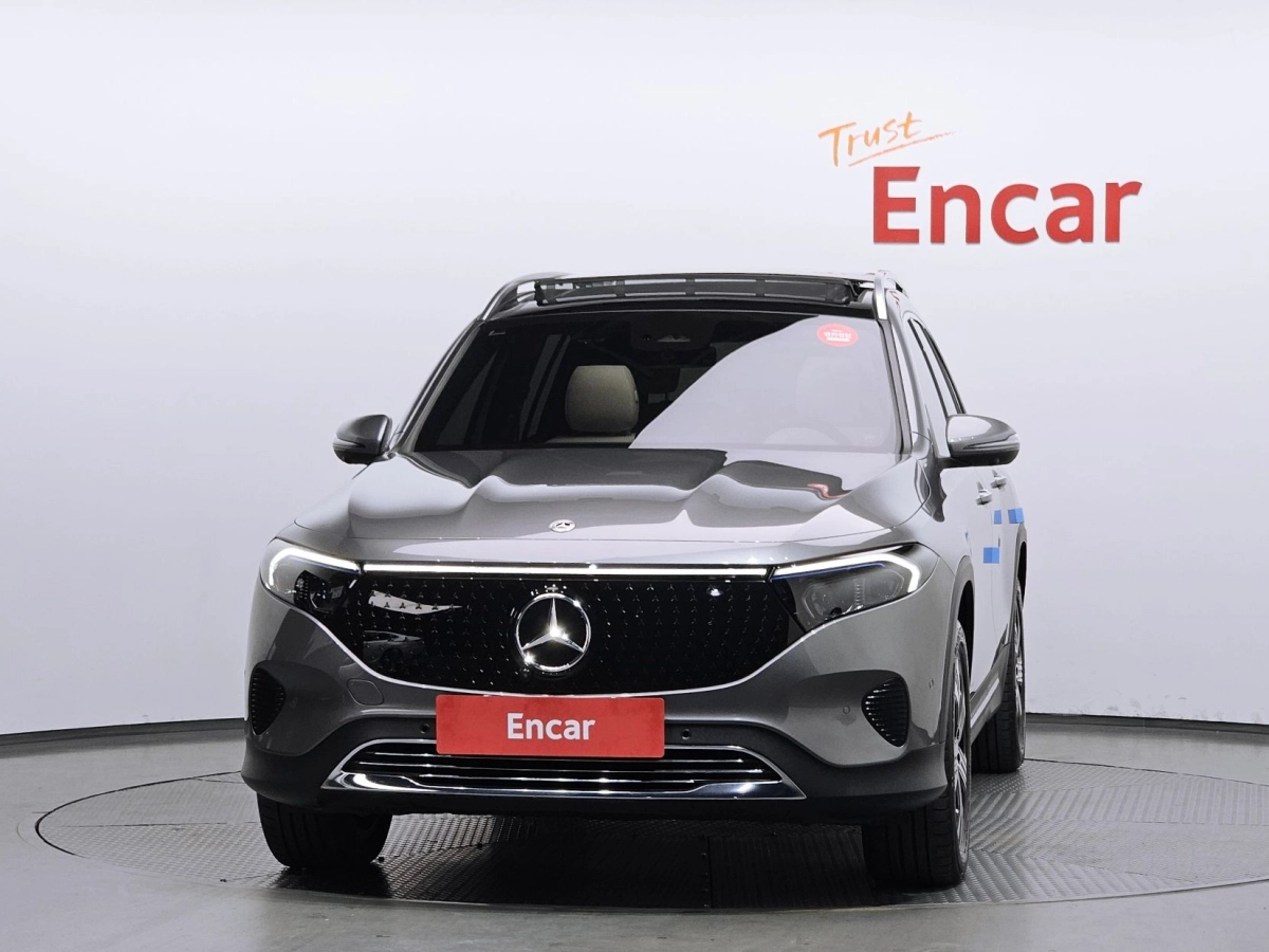 MERCEDES BENZ EQB X243