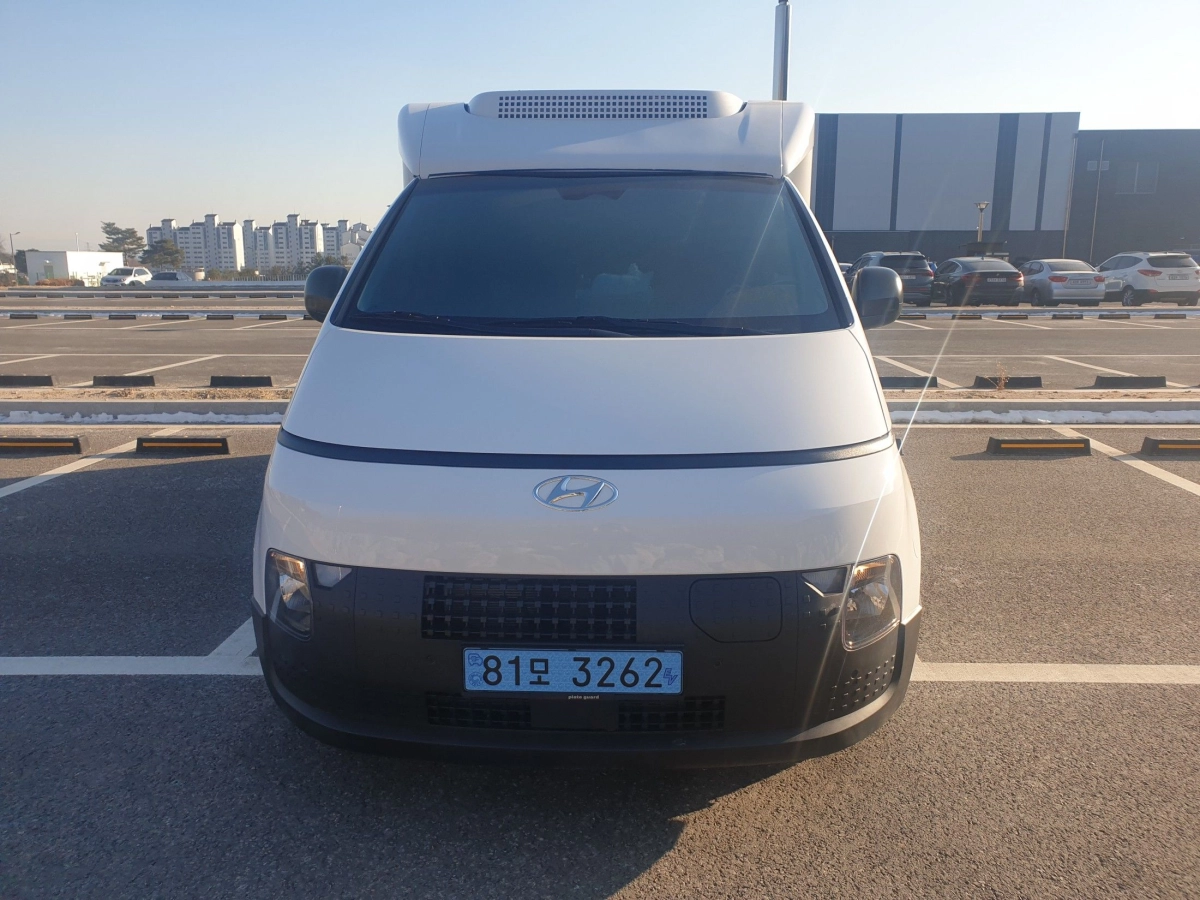 HYUNDAI ST1  2025