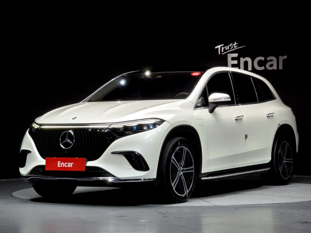 MERCEDES BENZ EQS SUV X296  2023