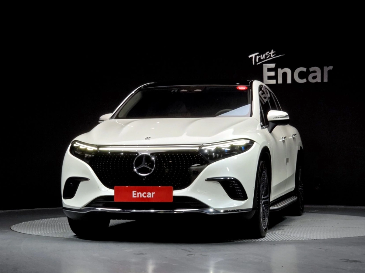 MERCEDES BENZ EQS SUV X296