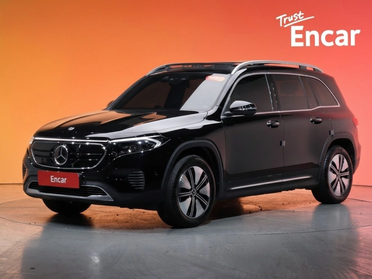 MERCEDES BENZ EQB X243  2023