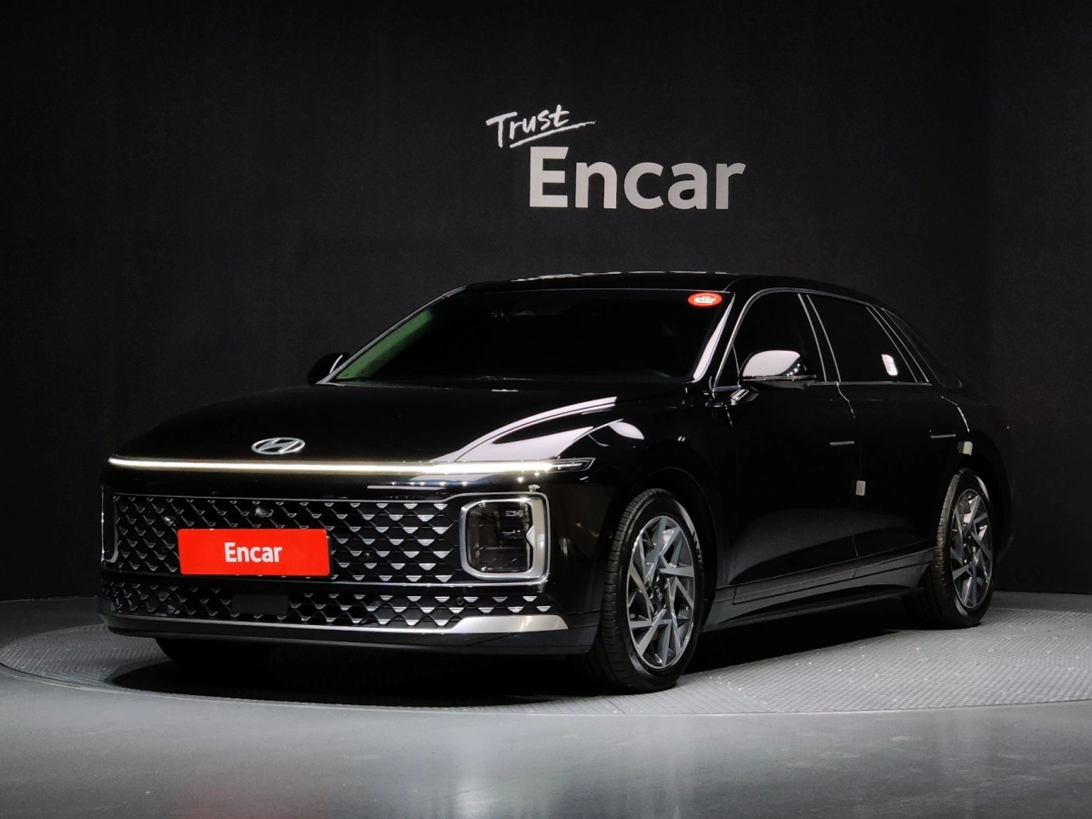 HYUNDAI GRANDEUR HYBRID GN7 2023