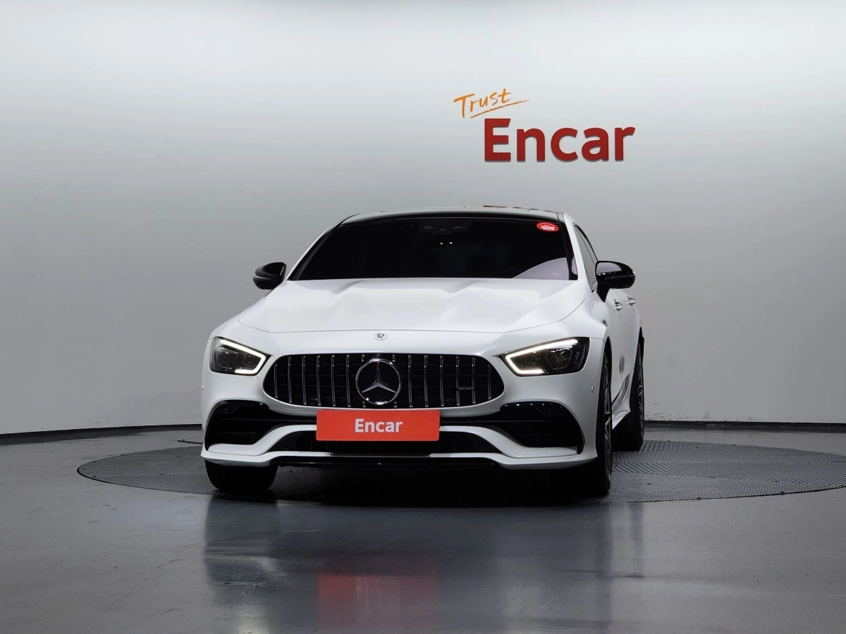 MERCEDES BENZ AMG GT