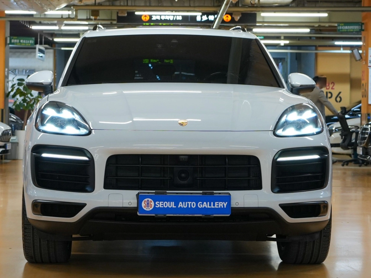 PORSCHE CAYENNE PO536