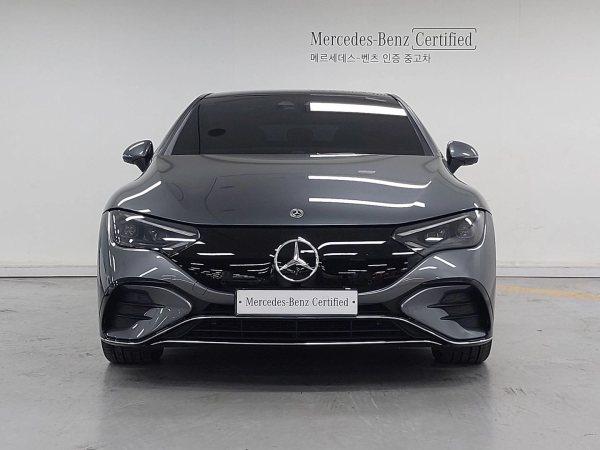 MERCEDES BENZ EQE V295