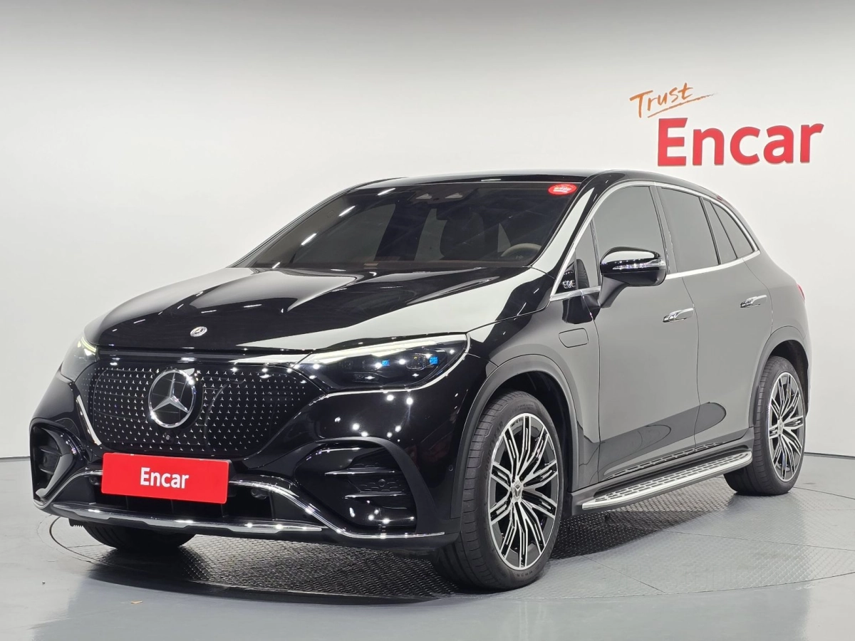 MERCEDES BENZ EQE SUV X294  2023