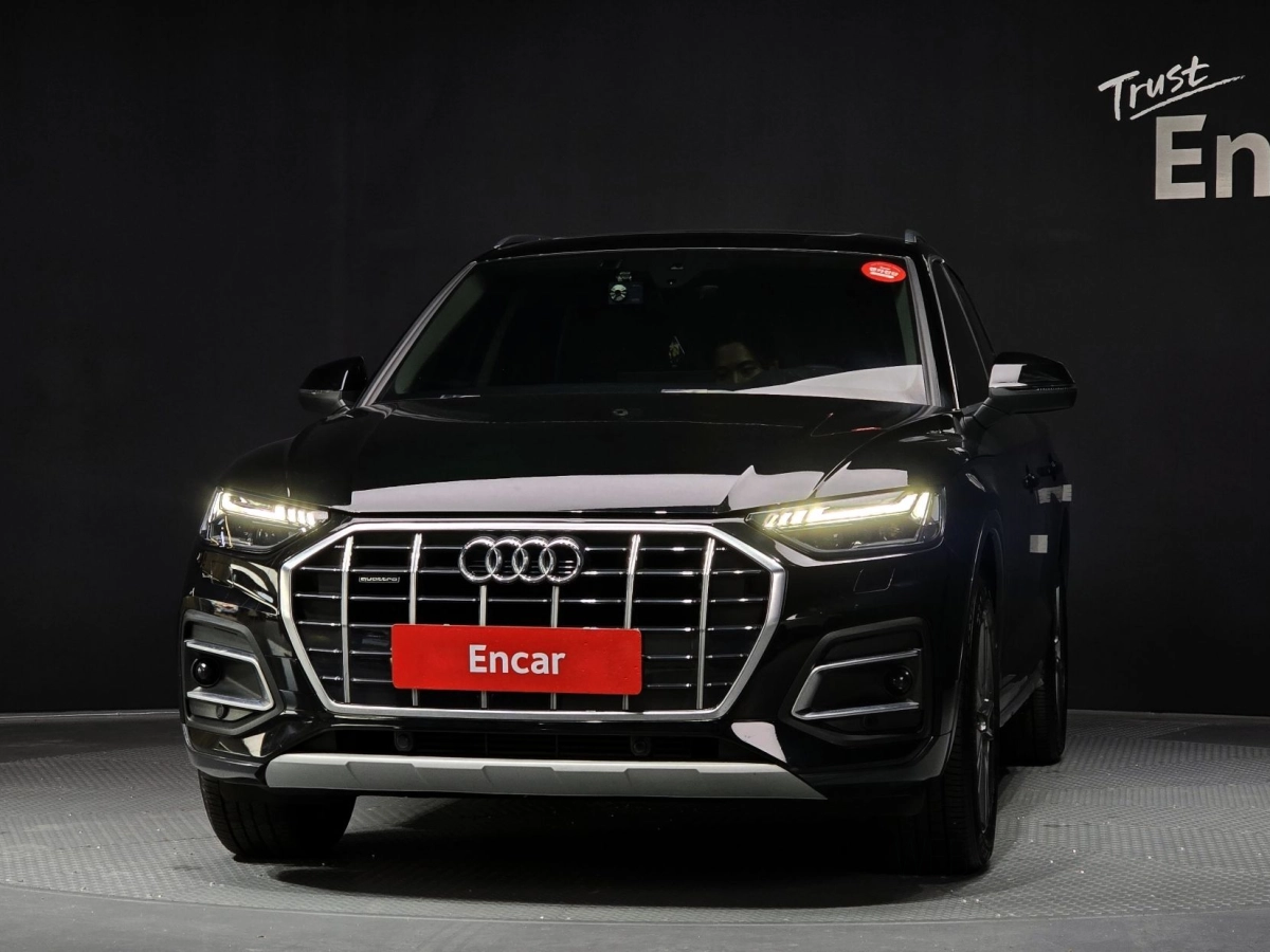 AUDI Q5 FY