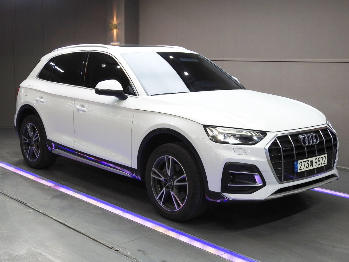 AUDI Q5 FY  2021