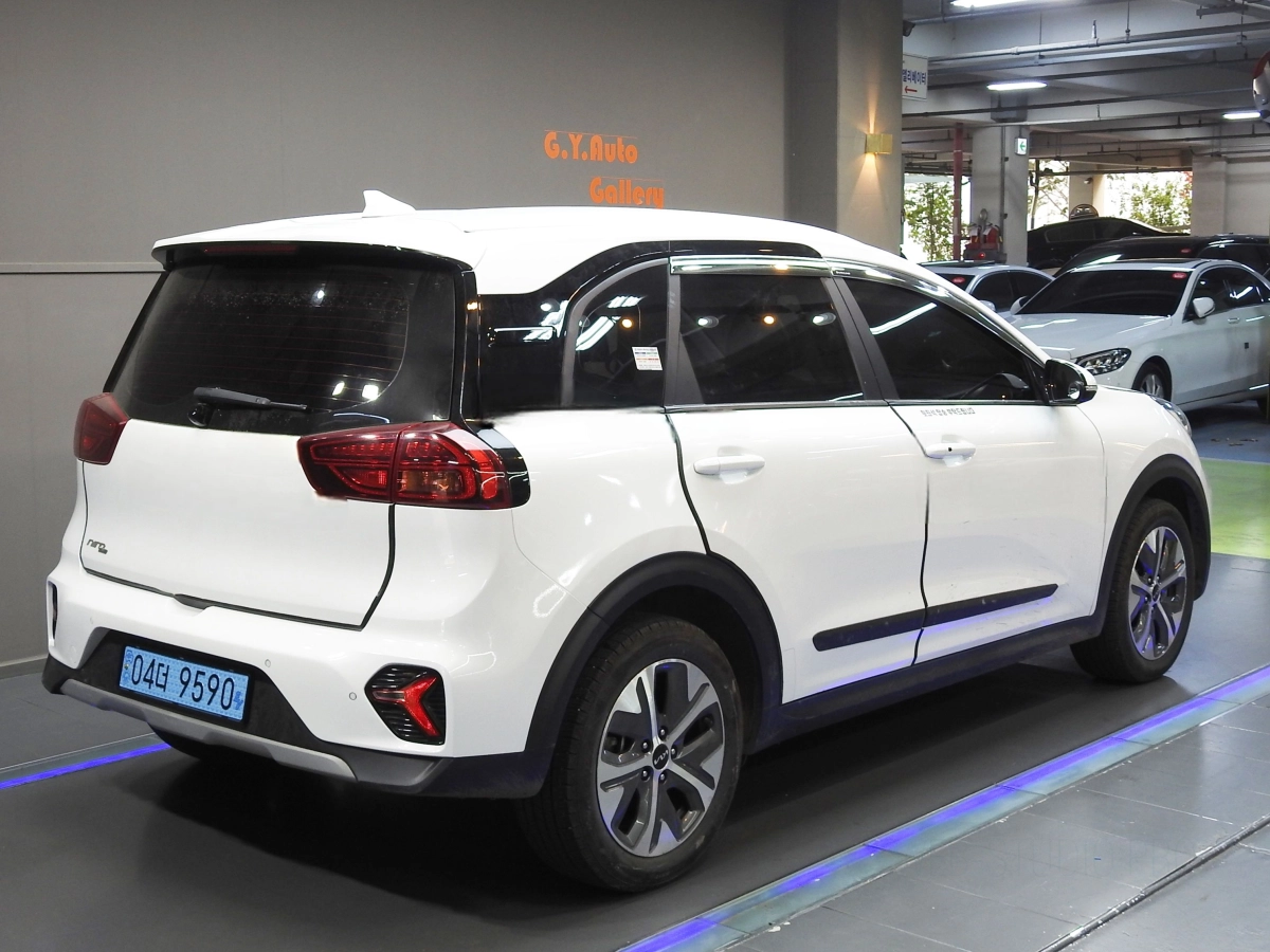 KIA NIRO PLUS