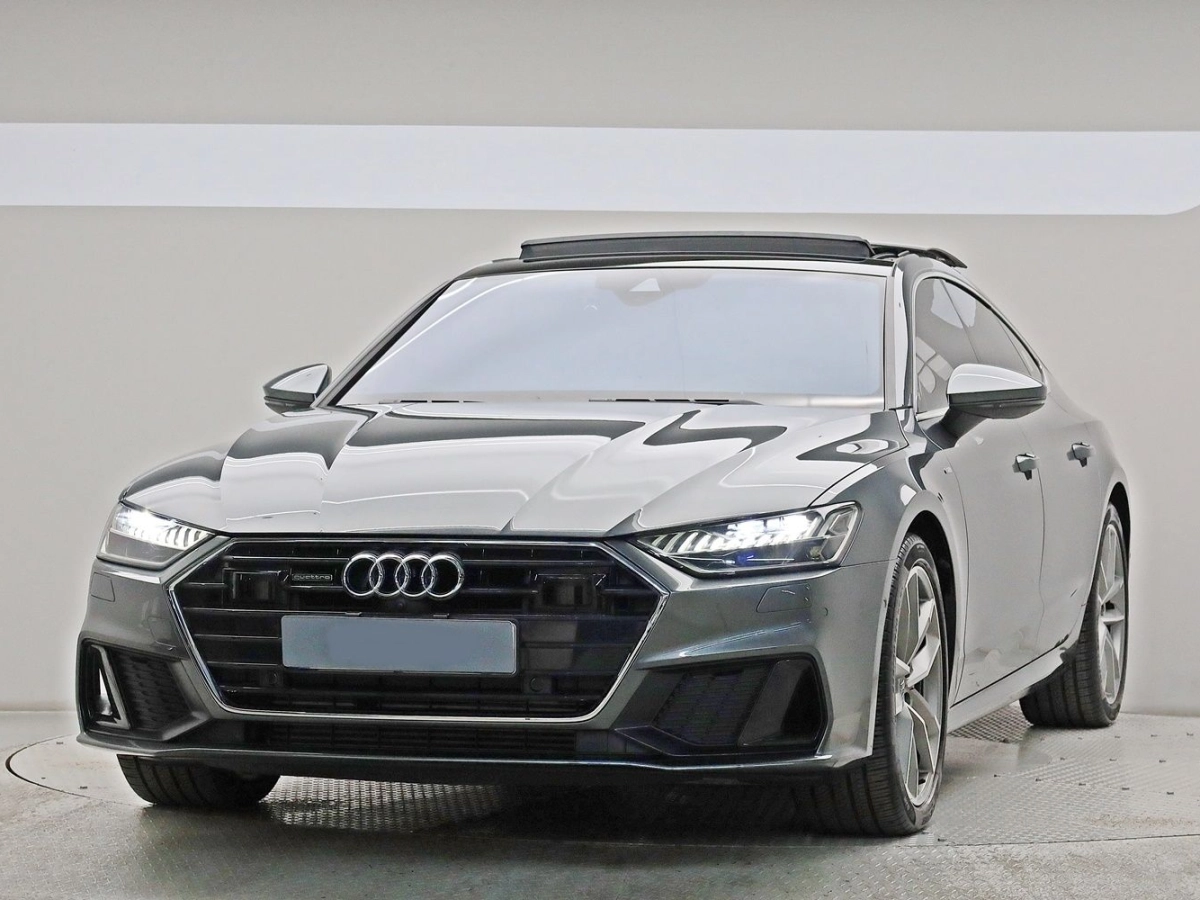 AUDI A7 4K  2020