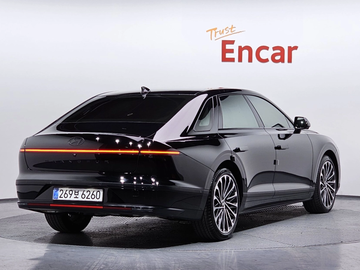 HYUNDAI GRANDEUR HYBRID GN7