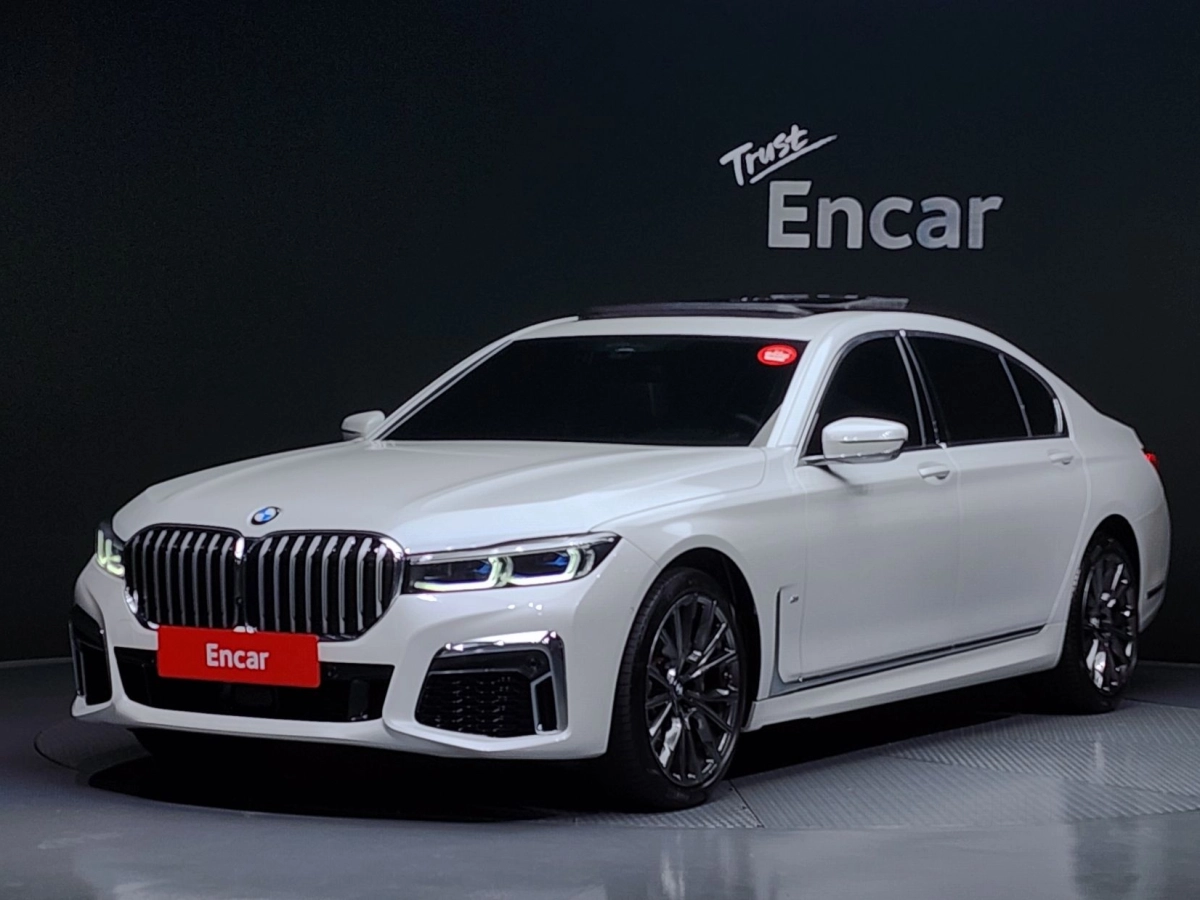 BMW 7-SERIES G11 2022