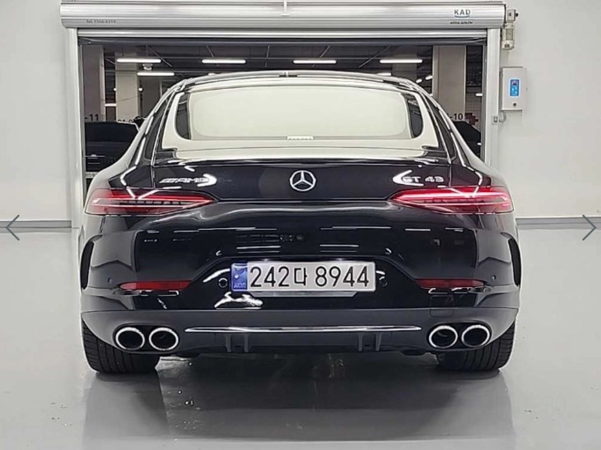 MERCEDES BENZ AMG GT