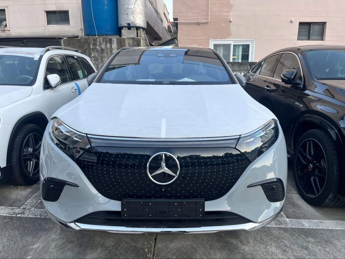 MERCEDES BENZ EQS SUV X296