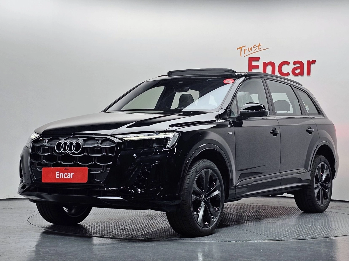 AUDI Q7 4M