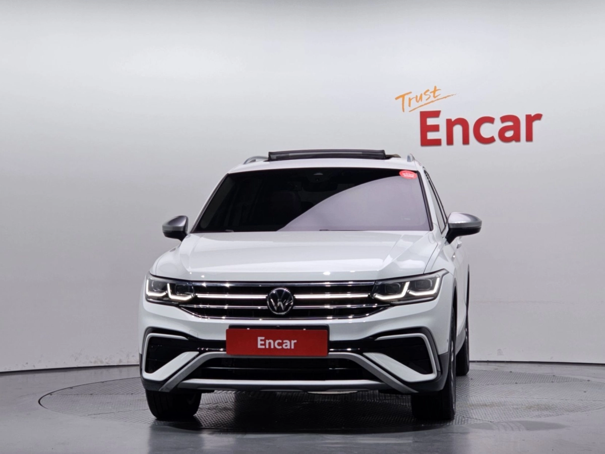 VOLKSWAGEN TIGUAN ALLSPACE