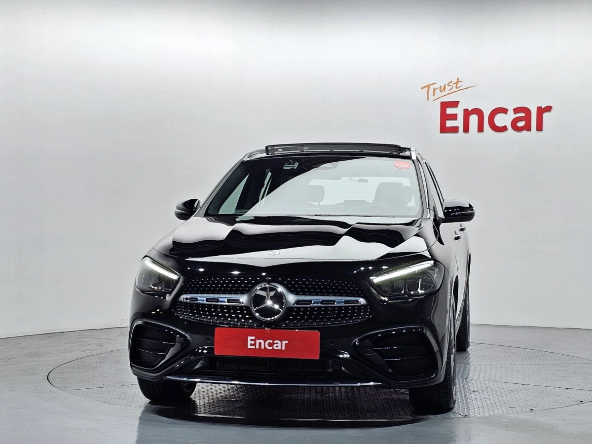 MERCEDES BENZ GLA-CLASS H247