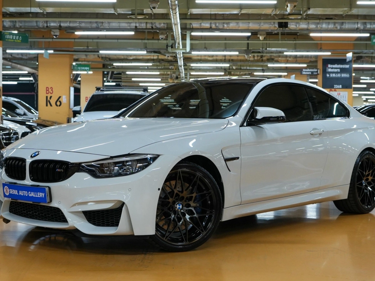BMW M4 F82