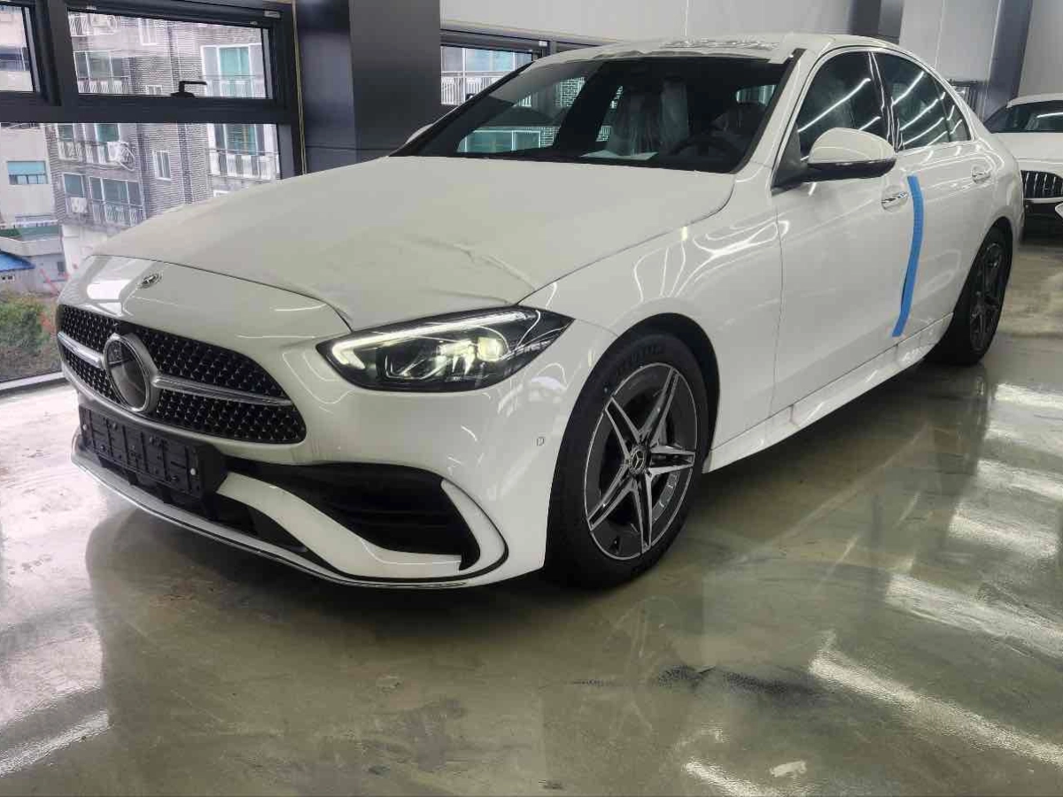 MERCEDES BENZ C-CLASS W206  2025