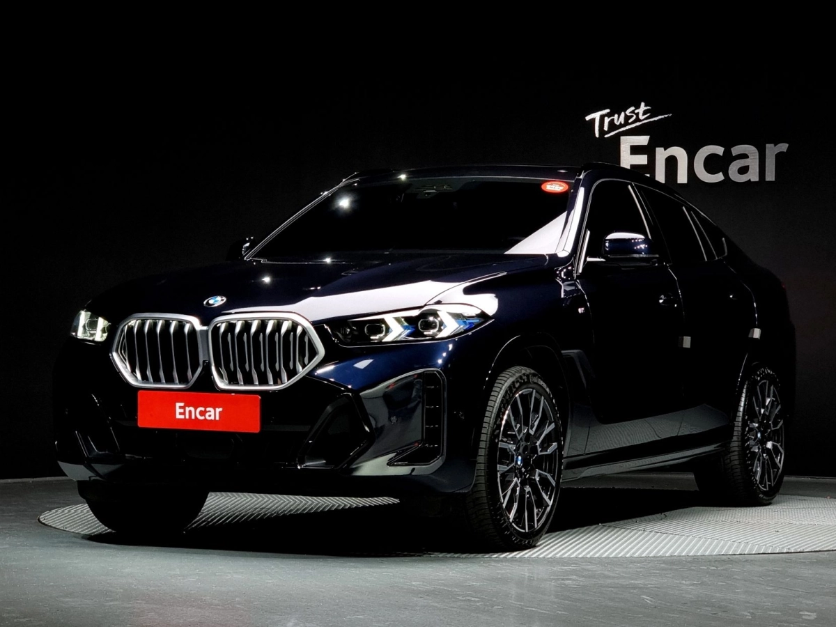 BMW X6 G06
