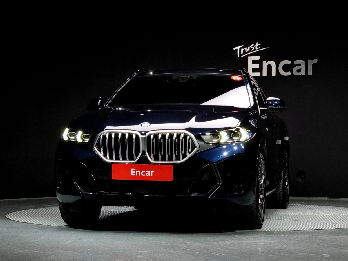BMW X6 G06