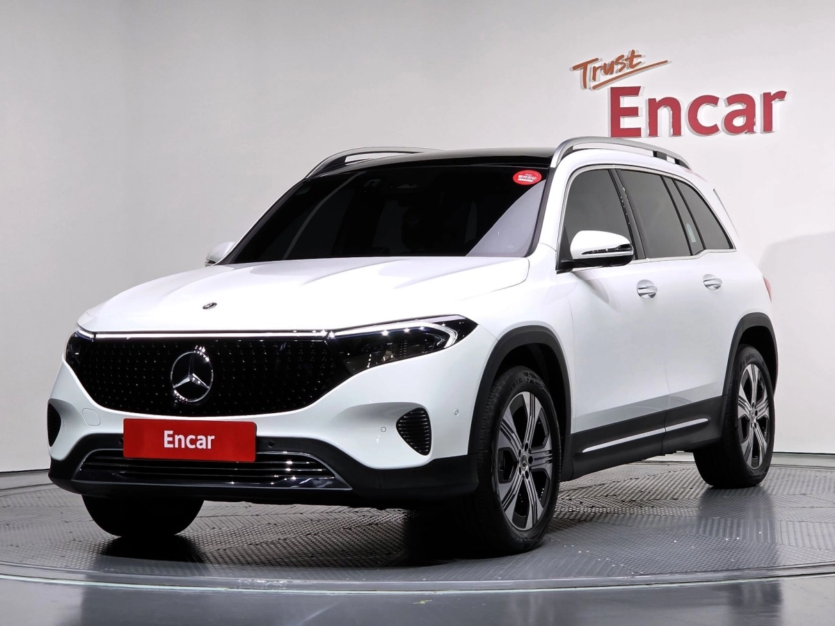 MERCEDES BENZ EQB X243  2025