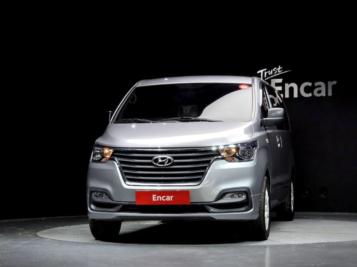 HYUNDAI STAREX GRAND