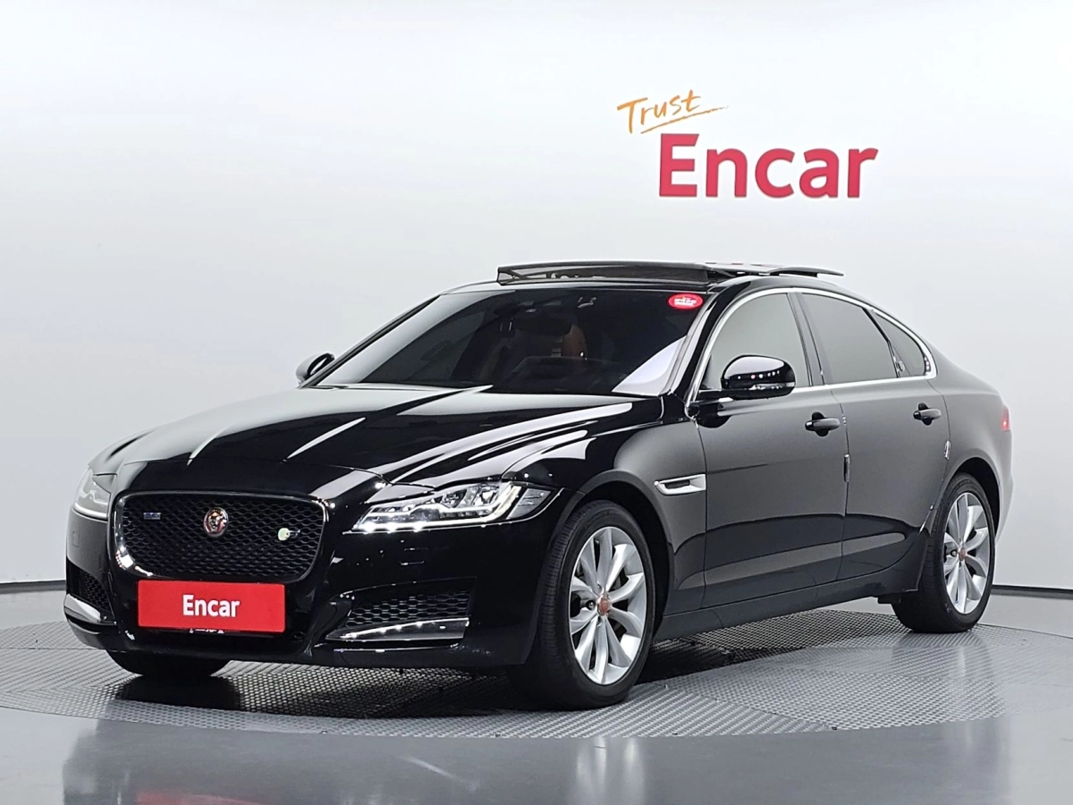 JAGUAR XF X260  2019