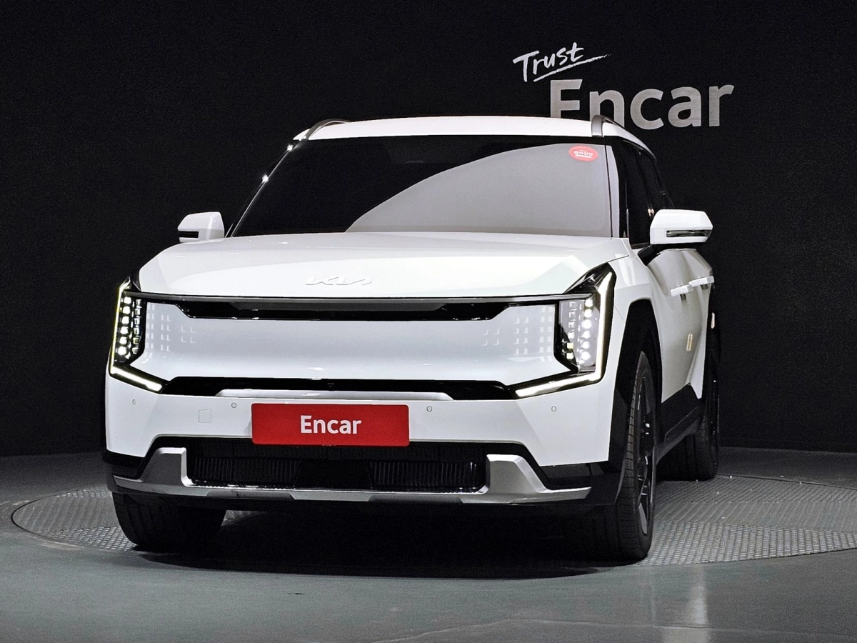 KIA EV9
