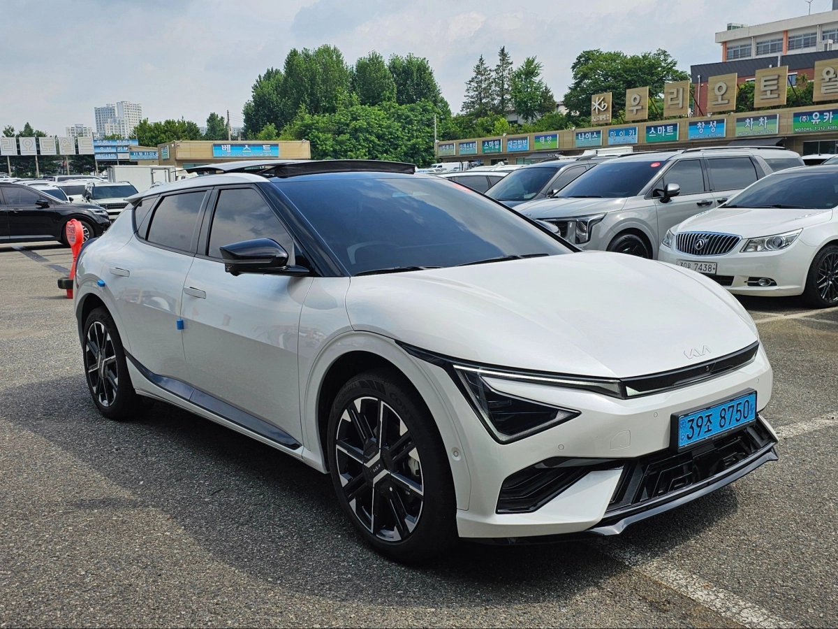 KIA EV6