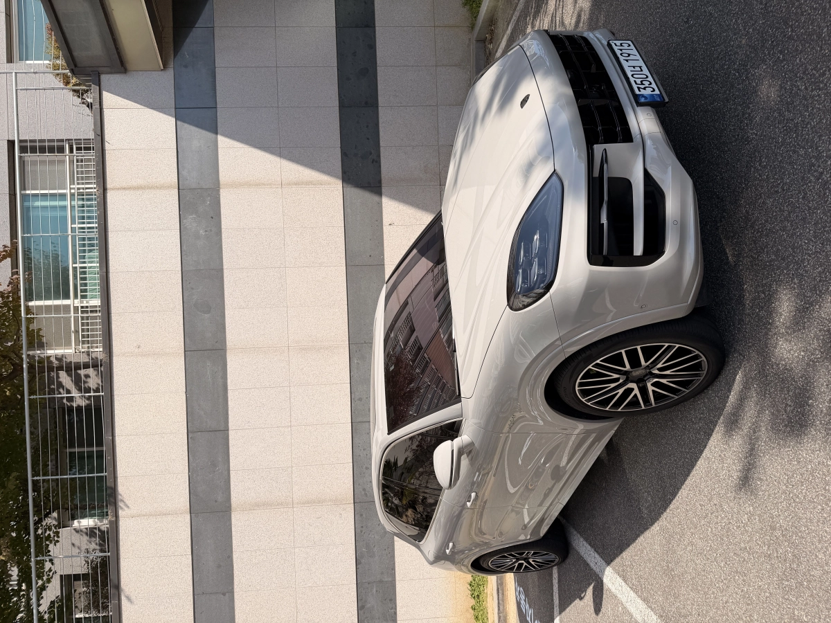 PORSCHE CAYENNE PO536