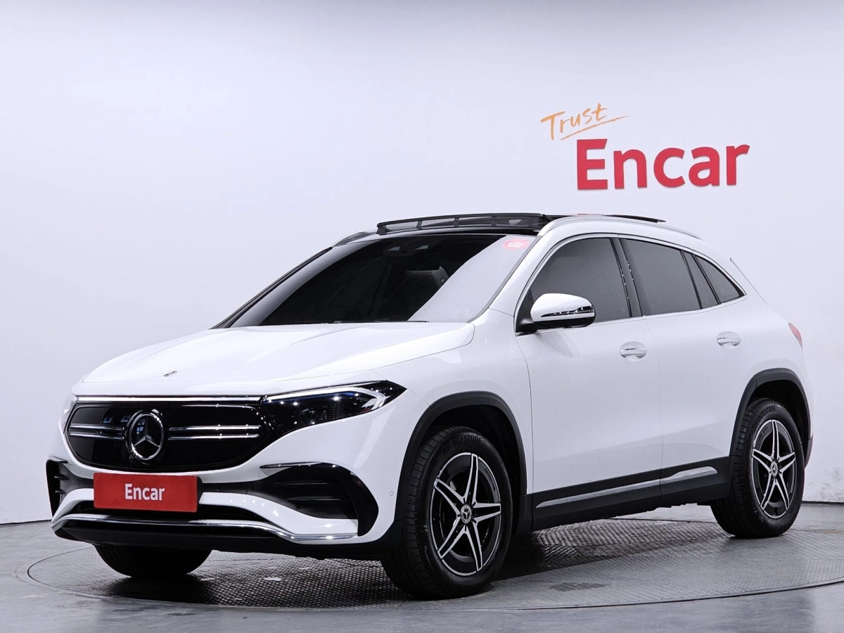 MERCEDES BENZ EQA H243