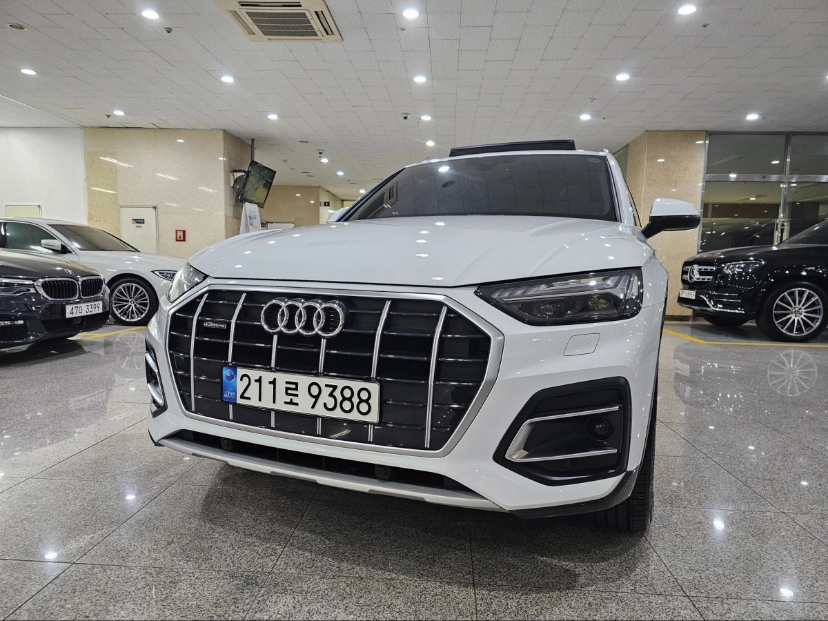 AUDI Q5 FY  2021