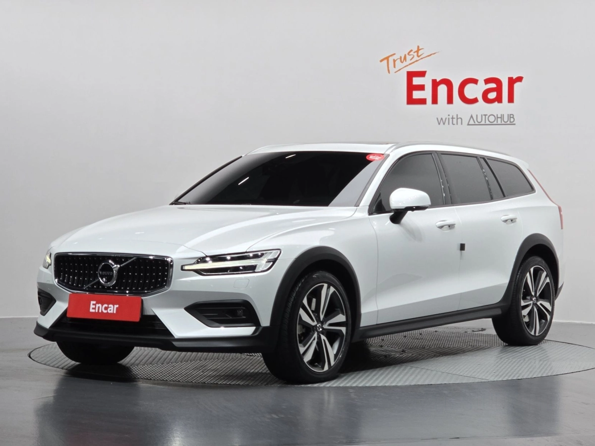VOLVO V60 CROSS COUNTRY  2020