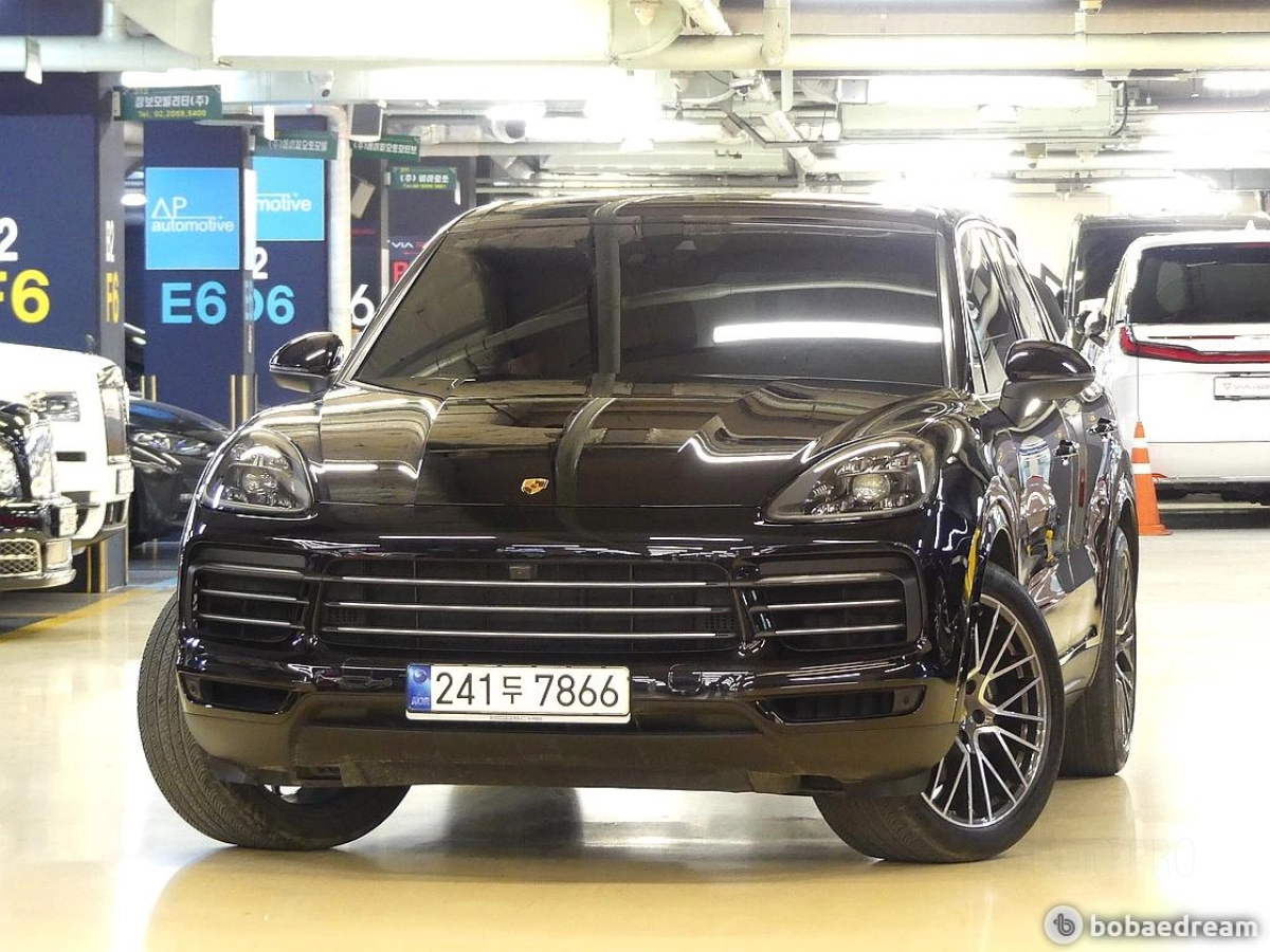 PORSCHE CAYENNE PO536