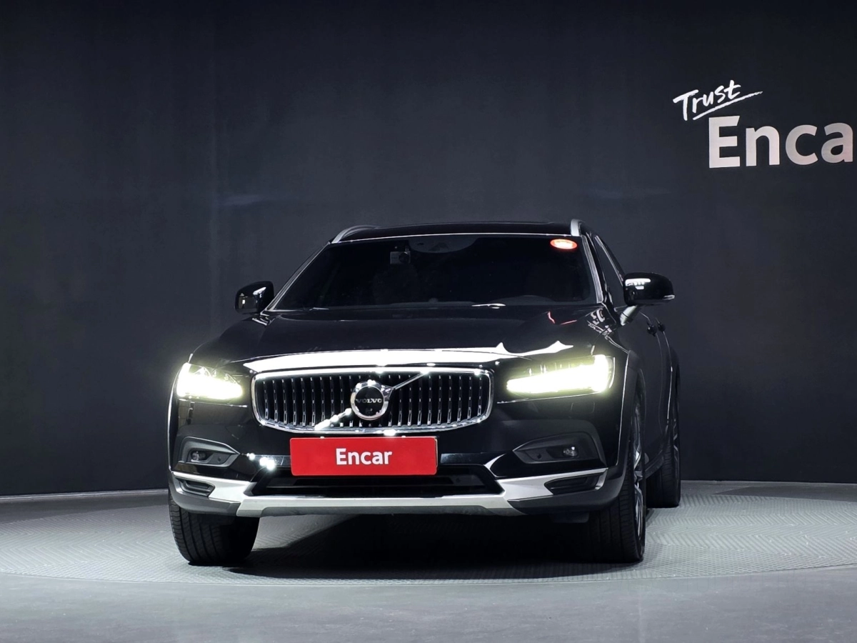 VOLVO V90 CROSS COUNTRY