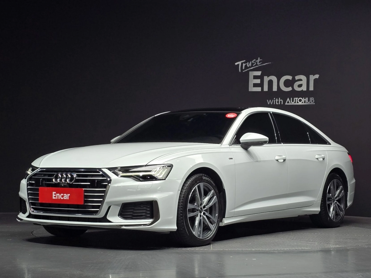 AUDI A6 C8