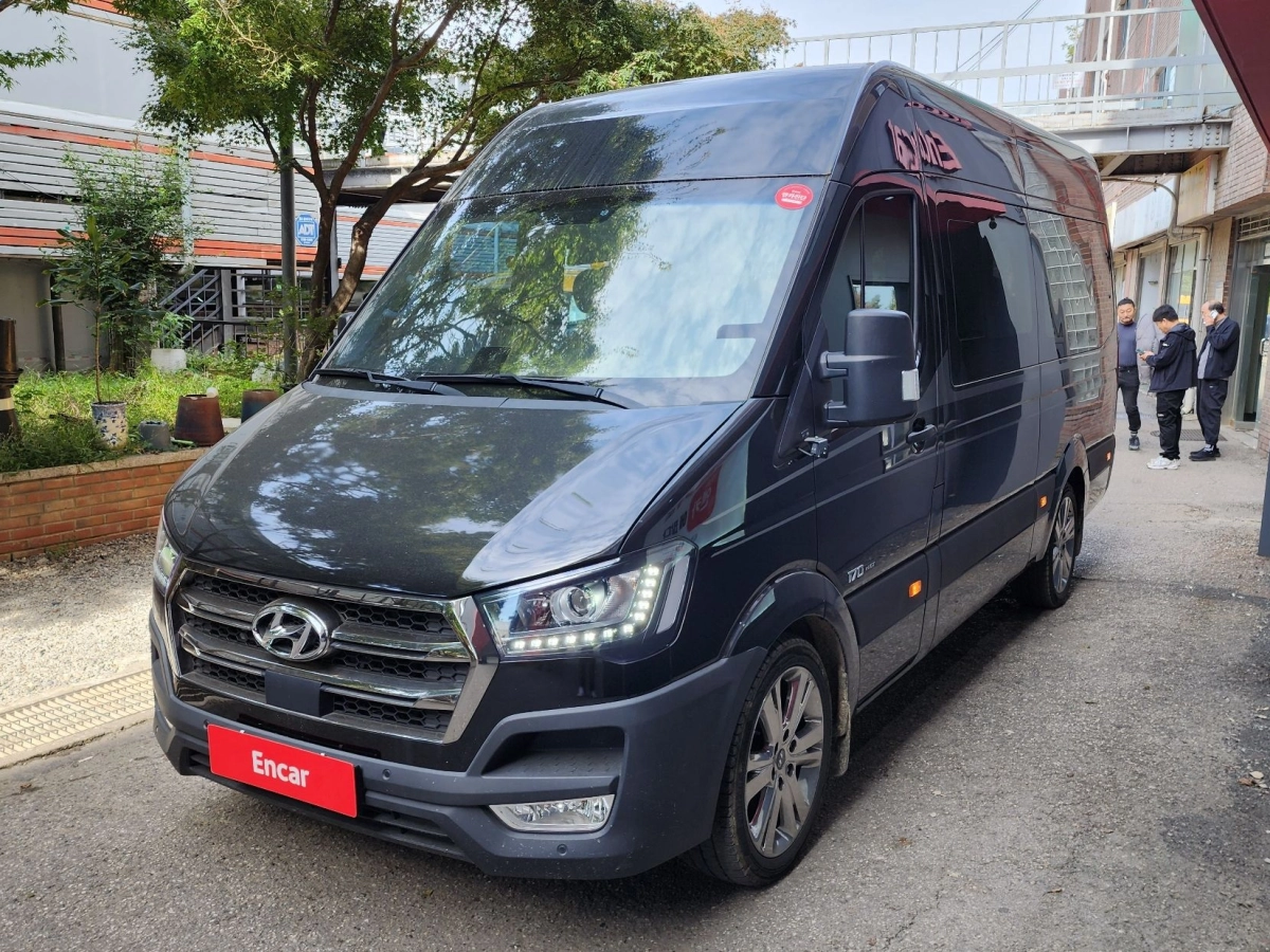 HYUNDAI SOLATI  2023