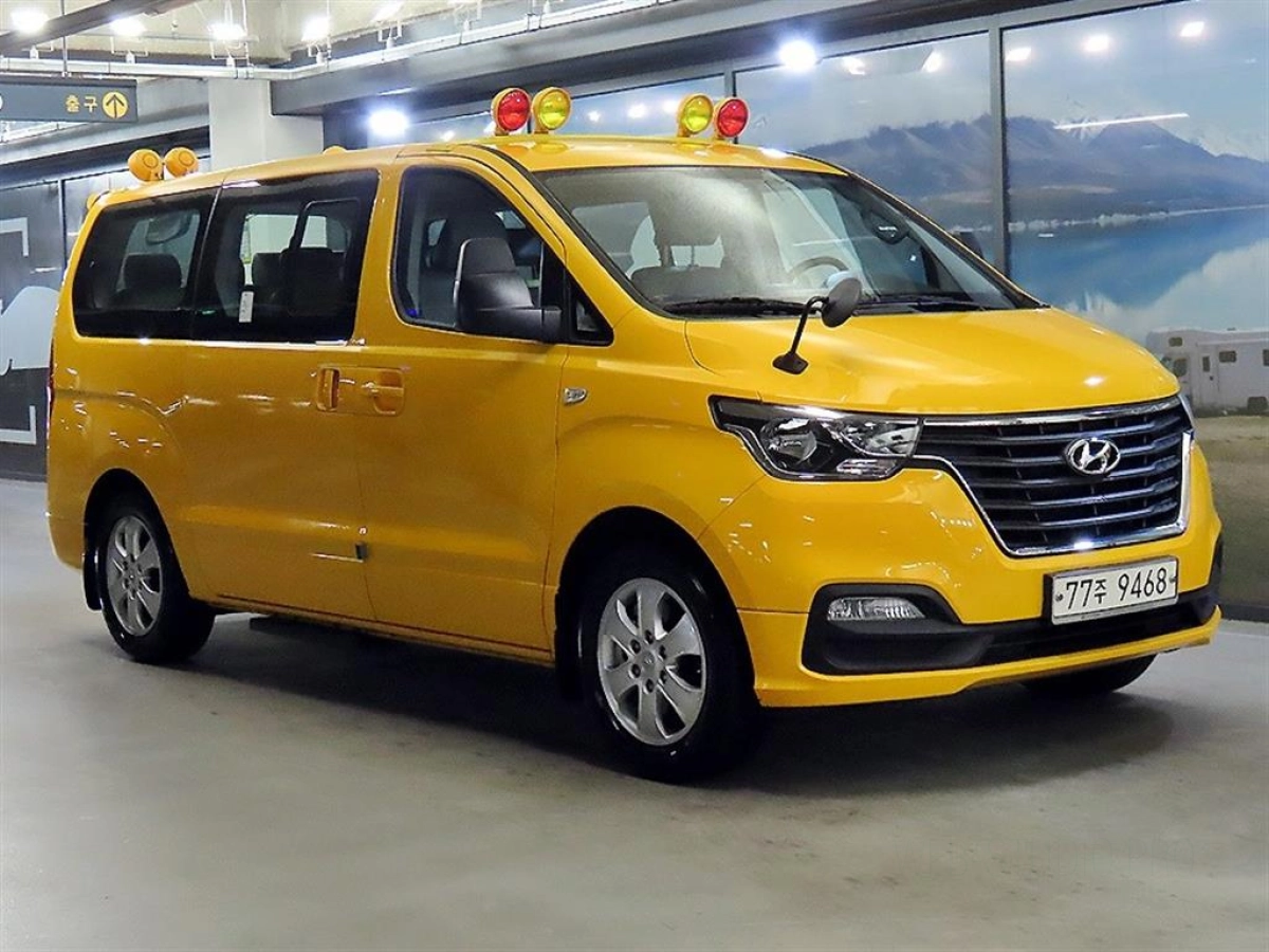 HYUNDAI STAREX GRAND 2021