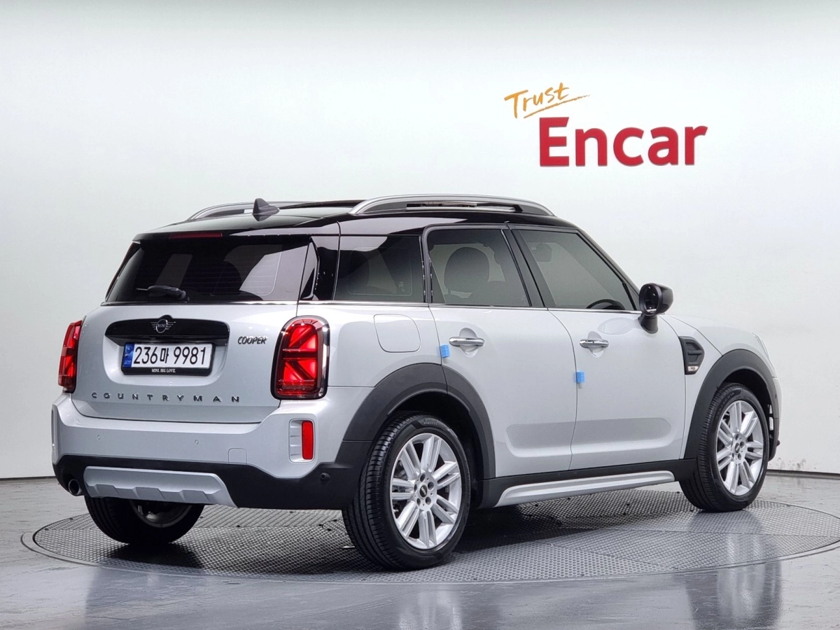 MINI COUNTRYMAN COOPER