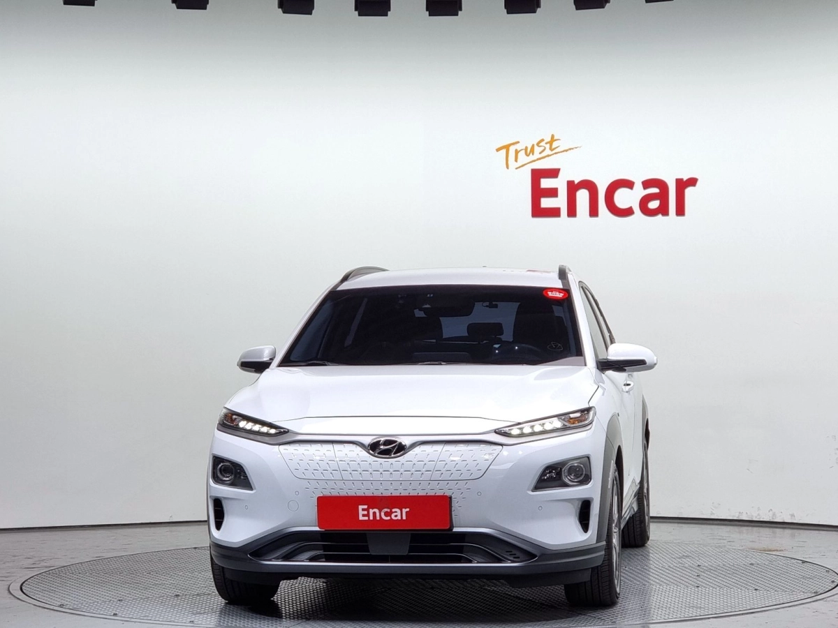 HYUNDAI KONA ELECTRIC