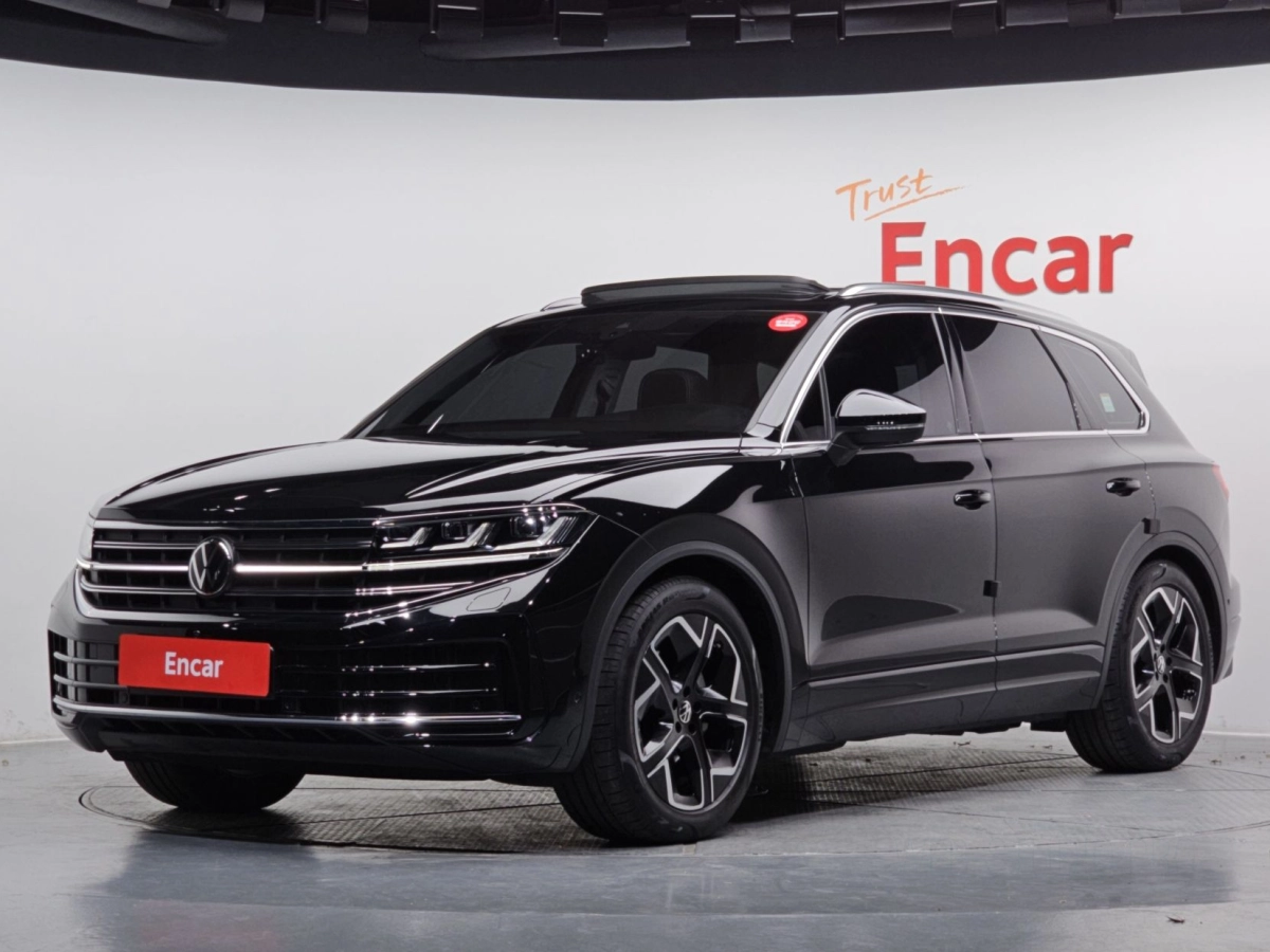 VOLKSWAGEN TOUAREG 2024