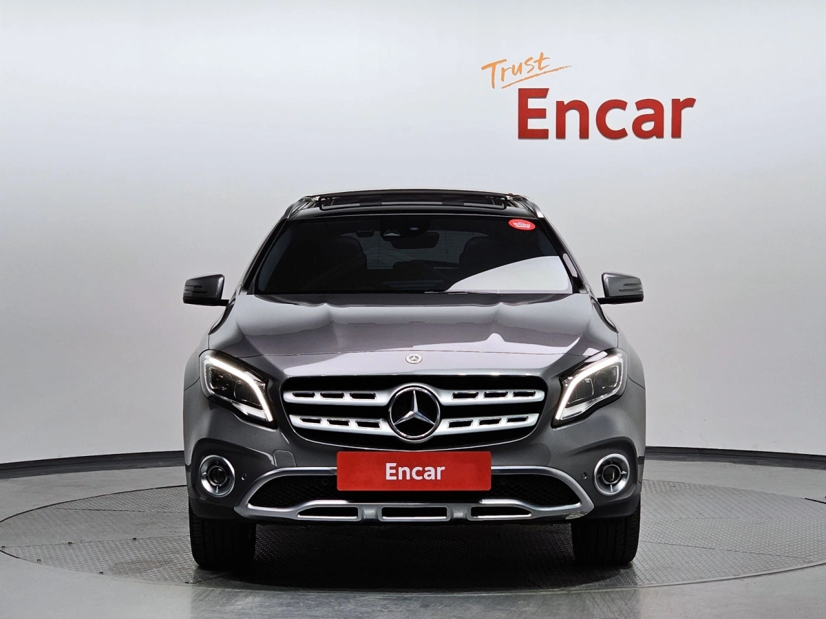 MERCEDES BENZ GLA-CLASS X156