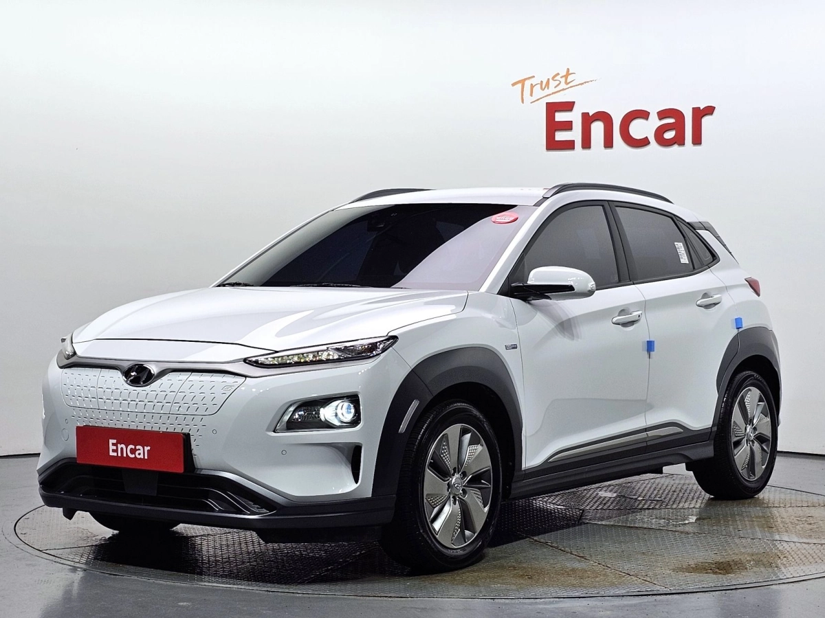 HYUNDAI KONA ELECTRIC